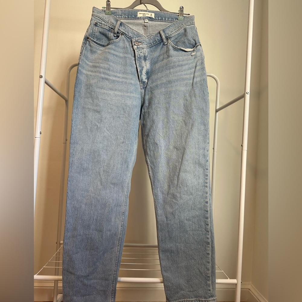 Abercrombie & Fitch curve love dad jean